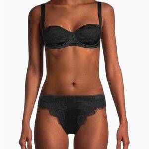 Dolce & Gabbana Black Lace Bra Set